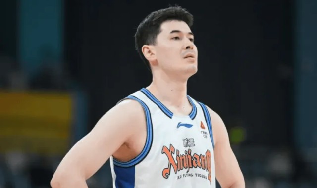 今晚新疆vs广厦大名单：孙铭徽、胡金秋出战，吴冠希在列