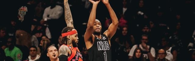 时隔703天再战NBA赛场 沃伦10分4篮板令篮网兴奋