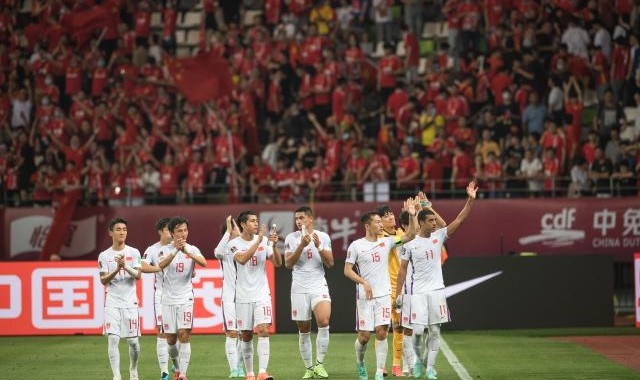 华体会官网入口-京媒：陈戌源率75人出征西亚 国足想与澳共用主场